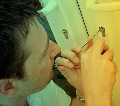 Universal Locksmith Store Orlando, FL 407-572-0088 Universal Locksmith Store Orlando, FL 407-572-0088 - 5-Locksmith-around-Me